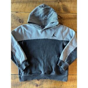 Kids Air Jordan "Flight" Embroidered Hooded Gray Sweatshirt Hoodie Size 12-13